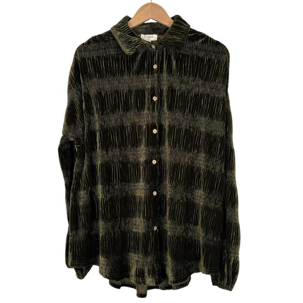 Umgee L Dark Green Velvet Long Sleeve Button Down Bishop Sleeve Blouse